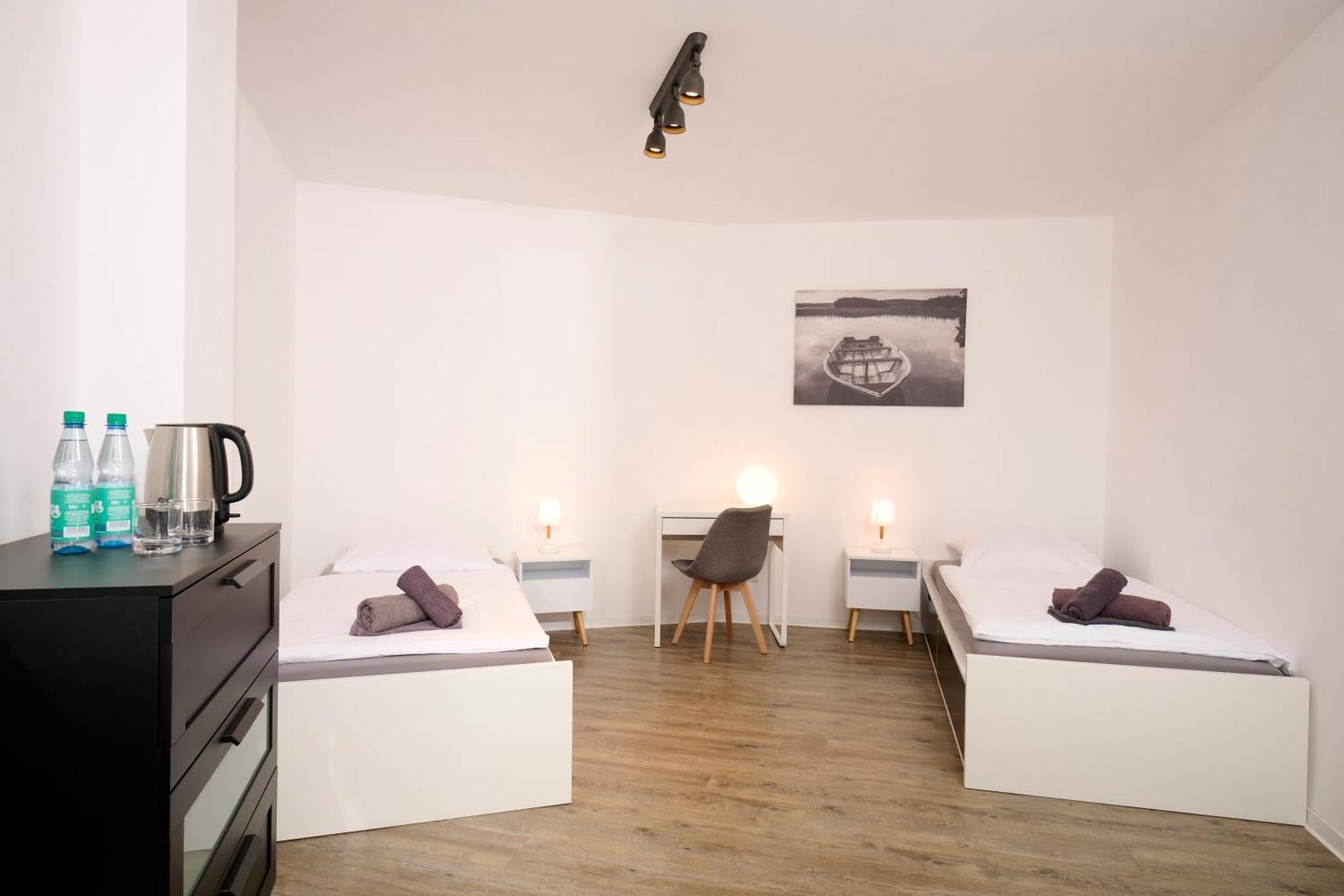 Shipyard Guesthouse Gaestehaus Fuer Geschaeftsreisende Und Monteure An Der Elsflether Werft Und Trainingcenter Heinemann Solutions Gmbh Eksteriør bilde